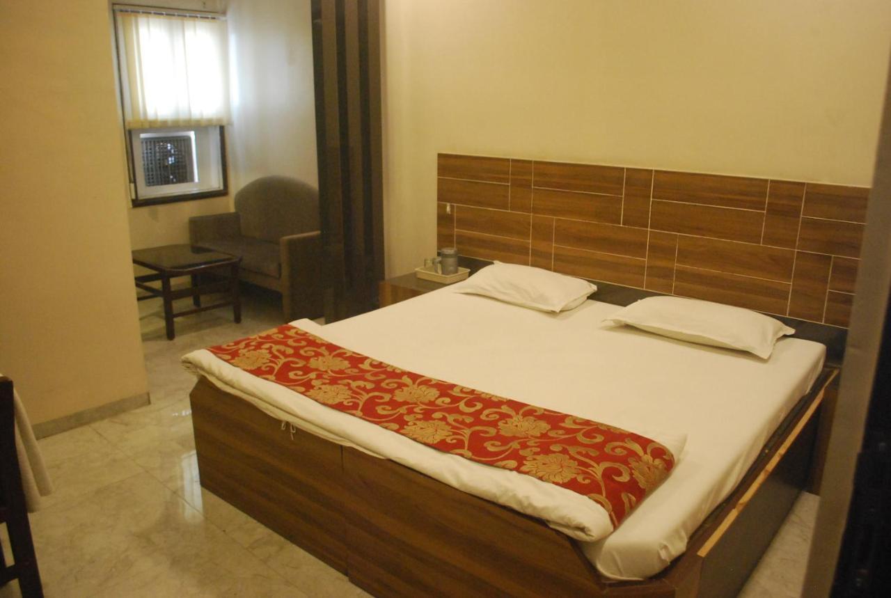 New Sunder Hotel Indore